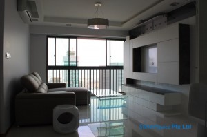 44855_639683742712702_1275821683_n